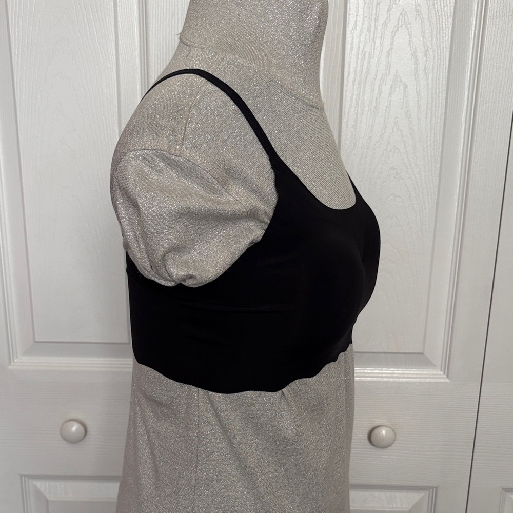 4 pcs Set of Seamless Bralettes in Pastel and Neutral Tones removable pads M - Picture 4 of 7